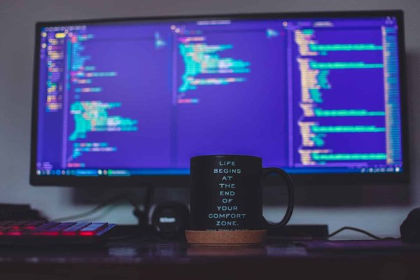 Maîtriser le codage: Les langages de programmation essentiels pour lancer votre carrière